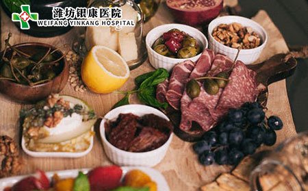 兒童白癜風有哪些誘因?應該如何治療?